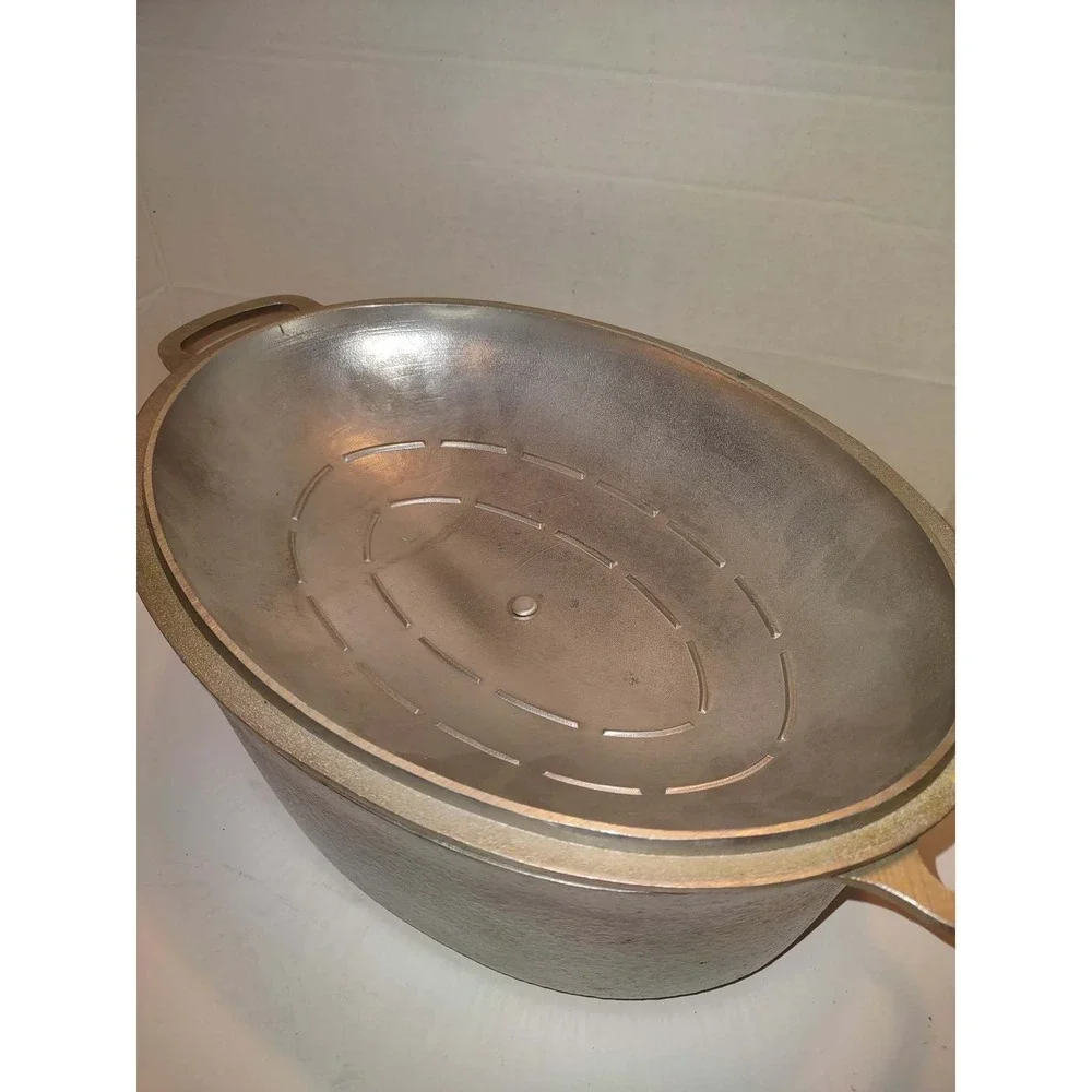 Vintage Club Aluminum Hammercraft Oval Dutch Oven Roaster with Lid Silver 6qt